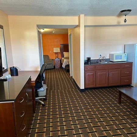 Stay Inn By Oyo Near I 80 Lincoln West Екстер'єр фото