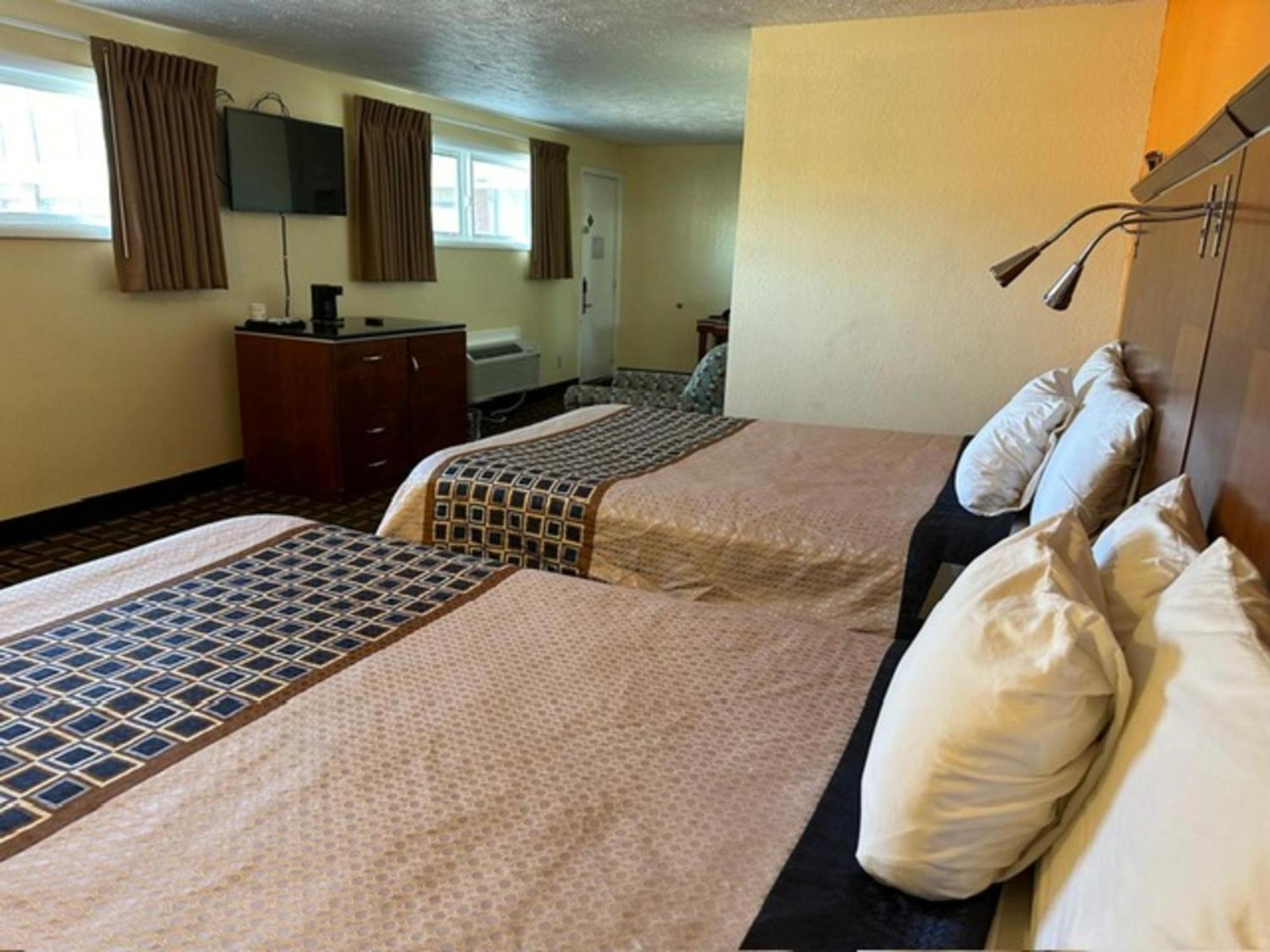 Stay Inn By Oyo Near I 80 Lincoln West Екстер'єр фото