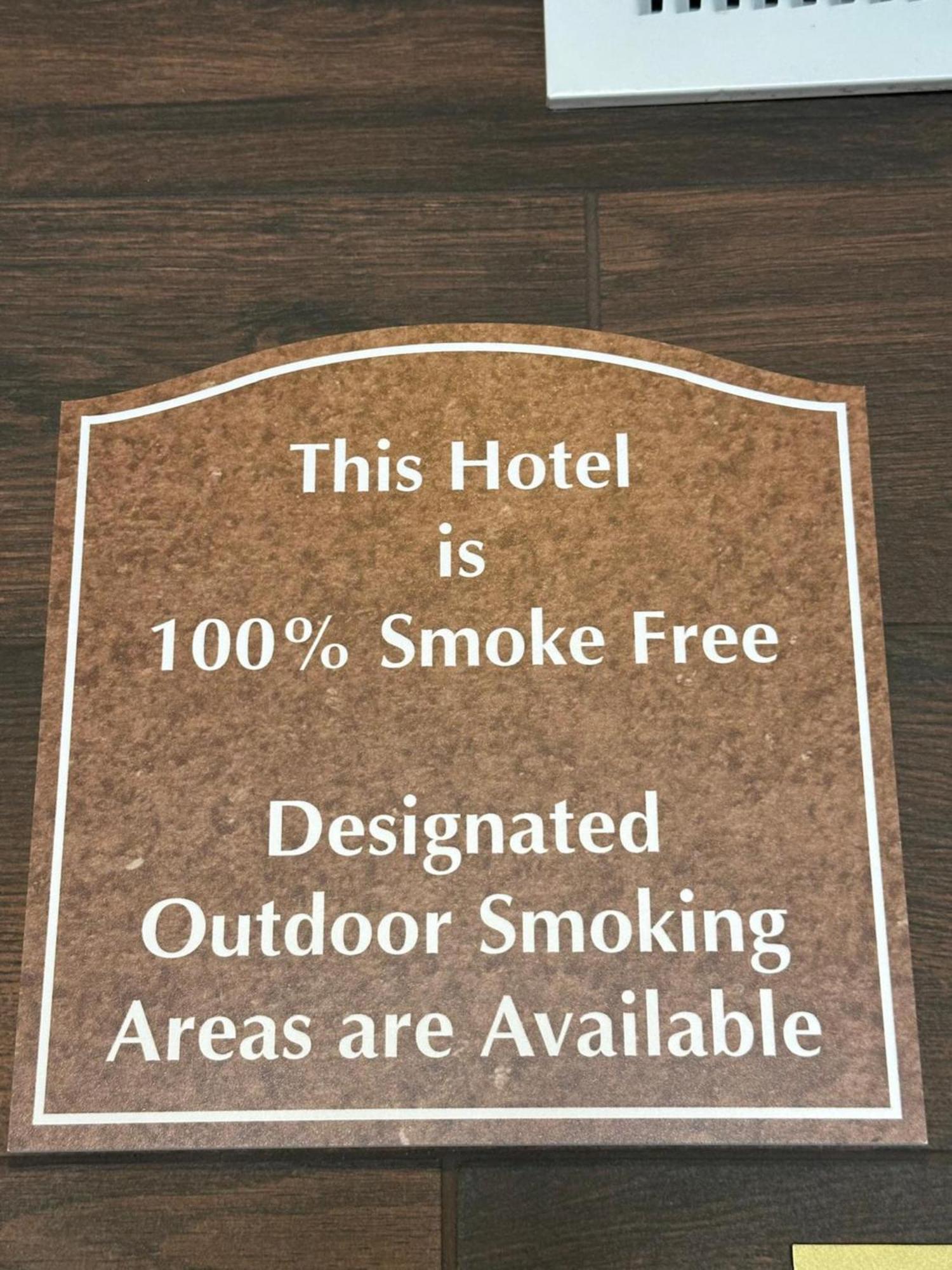 Stay Inn By Oyo Near I 80 Lincoln West Екстер'єр фото